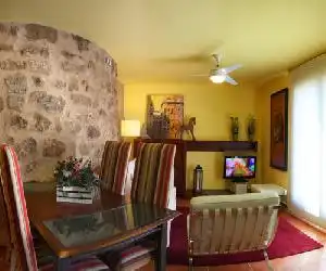 Apartamento La Seo - hotel en Barbastro