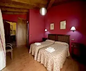 Apartamento Rural Arbequina - hotel en Casas del Monte
