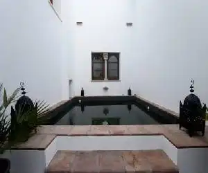 ApartaSuites Alberca Deluxe - hotel en Córdoba