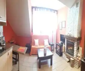 Apartamentos Andrea - hotel en Belmonte de Miranda