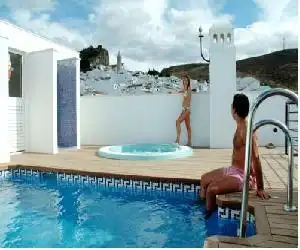 Apartamentos Ardales - hotel en Ardales