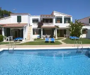 Apartamentos Arenal Playa - hotel en Punta Grossa