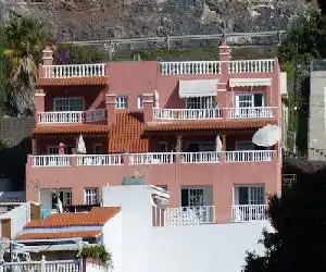 Apartamentos Bellavista Gomera - hotel en Playa de Santiago