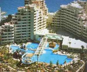 Apartamentos Benal Beach - Geinsa - hotel en Benalmádena