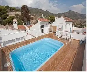 APARTAMENTOS CARMEN - hotel en Maro