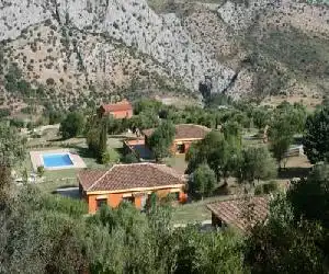 Apartamentos Cedro Alto - hotel en Benaoján
