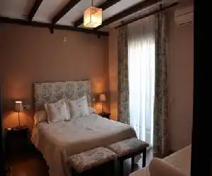 Apartamentos El Mirador Del Soto - hotel en Sotoserrano