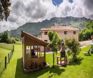 Apartamentos El Pradón de Santa Marina - hotel en Parres de Llanes