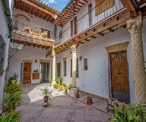 Multi Apartamentos La Kasbah - hotel en Jerez de la Frontera
