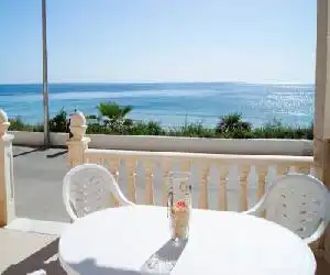 Apartamentos Jessica Beach - hotel en Pilar de la Horadada