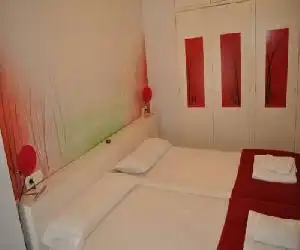 Apartamentos La Casa Pintada - hotel en Cáceres