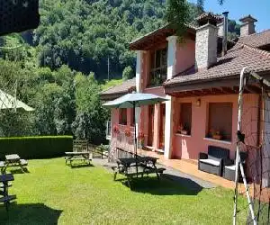 Apartamentos La Corona - hotel en Carreña de Cabrales