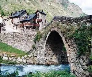 Apartamentos Les Picardes - hotel en Espot