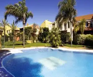 Apartamentos Soho Boutique Vistahermosa - hotel en El Puerto de Santa María