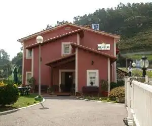 Liencres Apartamentos - hotel en Liencres