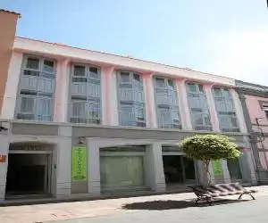 Apartamentos San Sebastián - hotel en San Sebastián de la Gomera
