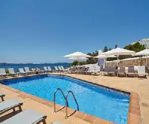 Sol Bahía Ibiza Suites - hotel en San Antonio de Portmany
