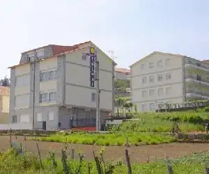 Apartamentos Solmar - hotel en Raxó