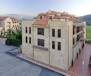 Apartamentos Spa Villa Pasiega - hotel en Hoznayo