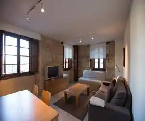 Apartamentos Suites&Homes - hotel en Salamanca