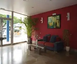 Apartamentos Turísticos Altai - hotel en Cártama