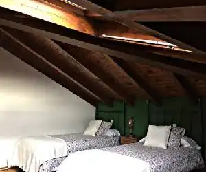 Apartamentos Turísticos Reserva de la Biosfera - hotel en Horcajuelo de la Sierra