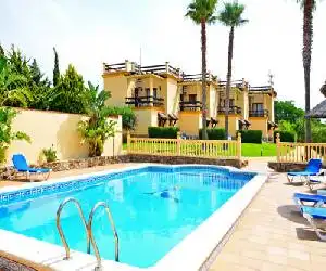 Apartamentos Villafaro Conil - hotel en Conil de la Frontera