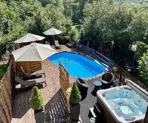Apartaments Alta Muntanya - hotel en Barruera