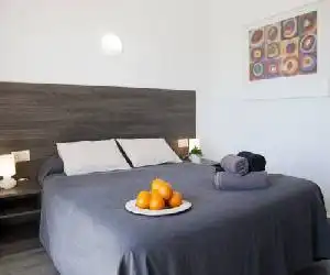 Apartaments Atzavara - hotel en Calella
