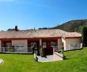 Apartaments Can Xel - hotel en Santa Pau
