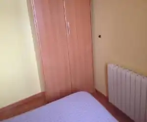Apartaments la Fabrica - hotel en Horta de San Joan