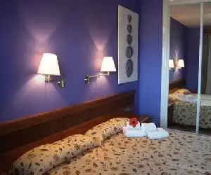 Aparthotel El Cerrito - hotel en Breña Baja
