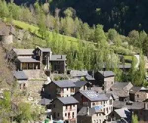 Apartaments Areu - hotel en Areu