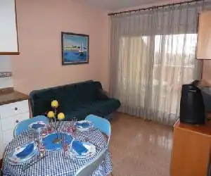 Apartment Deveses Park - hotel en Les Deveses