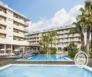 AQUA Hotel Onabrava & Spa 4*Sup - hotel en Santa Susana