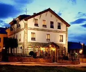 As Tapias Apartamentos - hotel en Tapia de Casariego