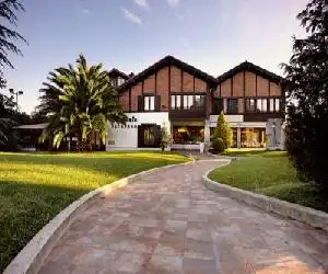 Atalaia - hotel en Irún
