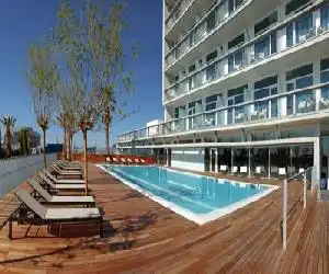 Atenea Port Barcelona Mataró - hotel en Mataró