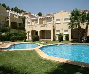 Augusta - Serviden - hotel en Pedreguer