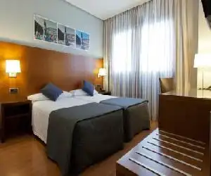 Avant Aeropuerto - hotel en Torrejón de Ardoz
