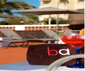 BA Style Apartments Ibiza - hotel en Bahia de Sant Antoni