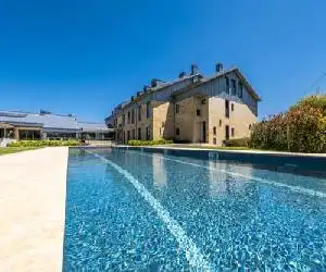 ARTIEM Asturias - hotel en Quintueles