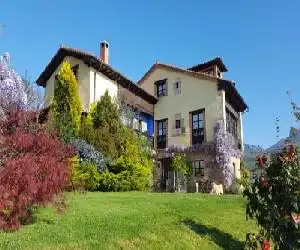 C.A. Heredad de la Cueste - hotel en Llenín