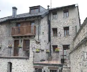 Ca l'Andreu i Ca la Teresa - hotel en Baro