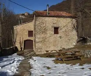 Cal Pai - hotel en Pardines