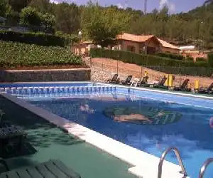 Camping-Bungalows Altomira - hotel en Navajas