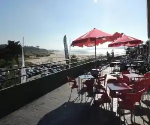 Camping Derby Loredo - hotel en Loredo