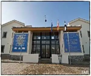 Camping las Catalinas - hotel en Ríolobos