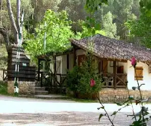 Camping Rural Llanos de Arance - hotel en Coto Rios