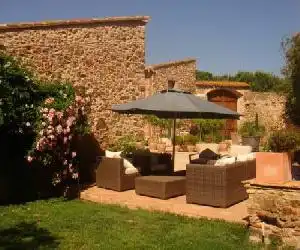 Can Carbó de les Olives - hotel en Peralada